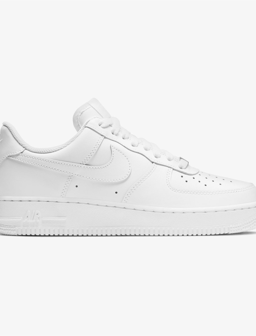 Nike Air Force 1 '07 Kadın Beyaz Spor Ayakkabı Nike Air Force 1 '07 Kadın Beyaz Spor Ayakkabı