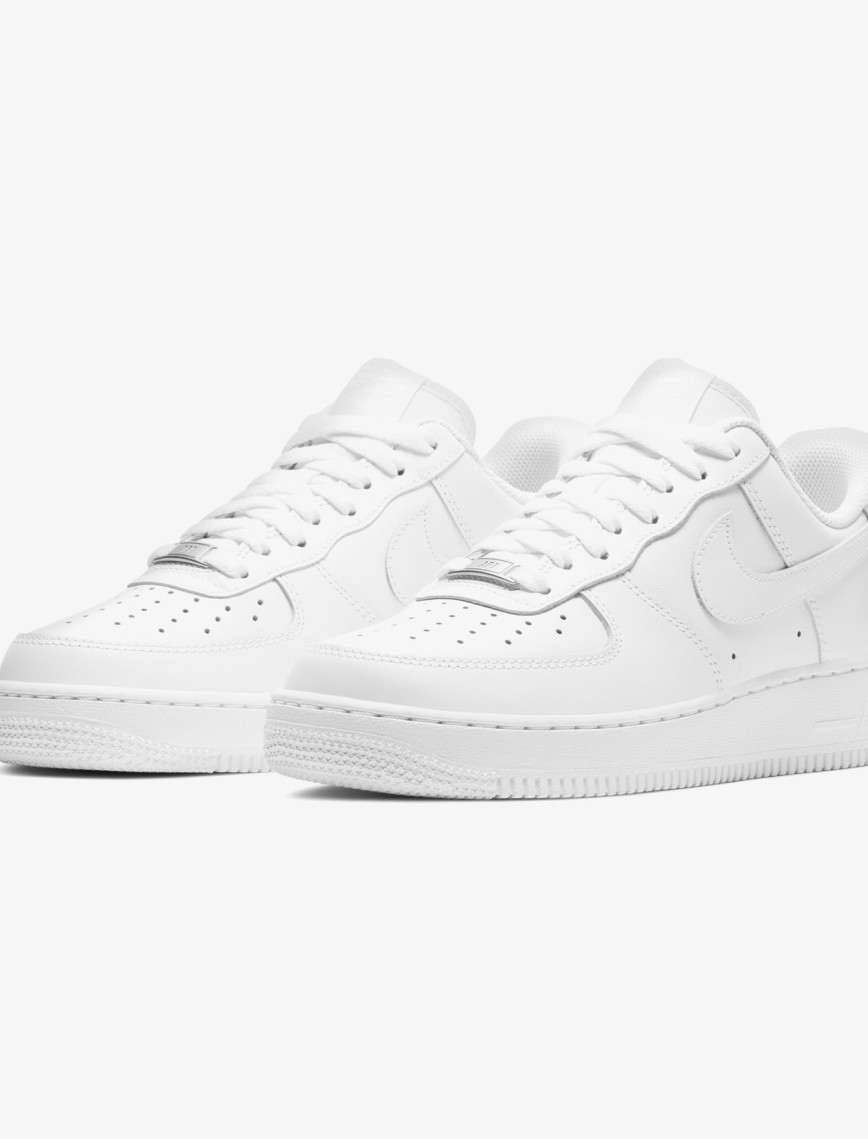 Nike Air Force 1 '07 Kadın Beyaz Spor Ayakkabı Nike Air Force 1 '07 Kadın Beyaz Spor Ayakkabı