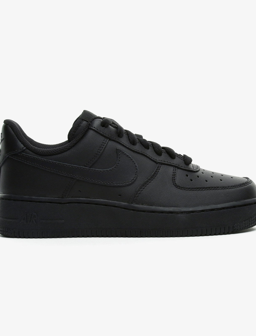 Nike Air Force 1 '07 Kadın Beyaz Spor Ayakkabı Nike Air Force 1 '07 Kadın Beyaz Spor Ayakkabı