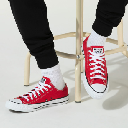 Converse Chuck Taylor All Star Classic Unisex Kırmızı Sneaker Converse Chuck Taylor All Star Classic Unisex Kırmızı Sneaker