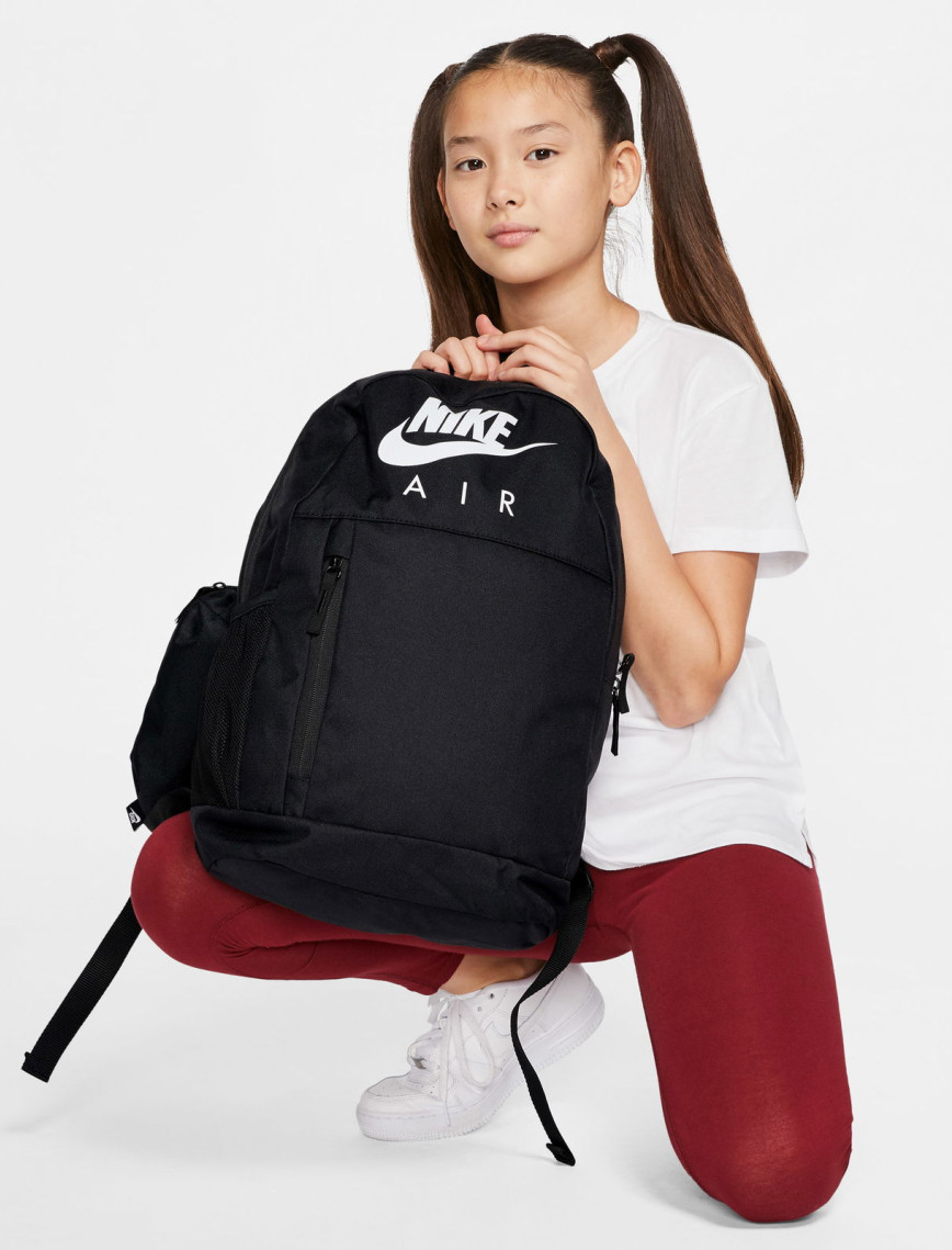 Nike Element GFX FA19 Siyah Sırt Çantası Nike Element GFX FA19 Siyah Sırt Çantası