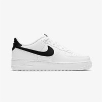Nike Air Force 1 Beyaz Spor Ayakkabı Nike Air Force 1 Beyaz Spor Ayakkabı