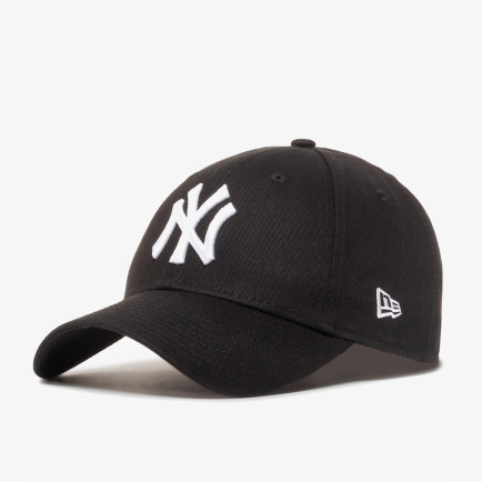 New Era New York Yankees Kadın Siyah Şapka New Era New York Yankees Kadın Siyah Şapka
