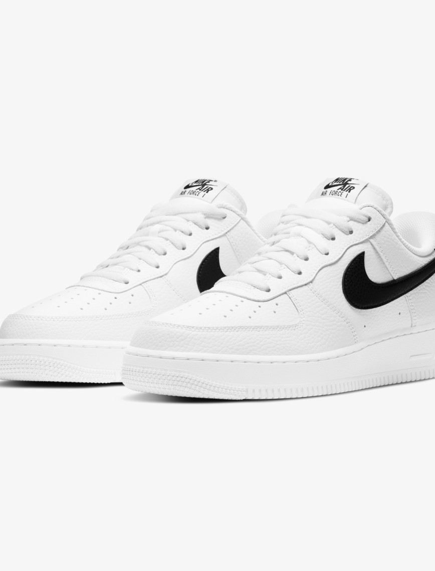 Nike Air Force 1 '07 Erkek Beyaz Spor Ayakkabı Nike Air Force 1 '07 Erkek Beyaz Spor Ayakkabı