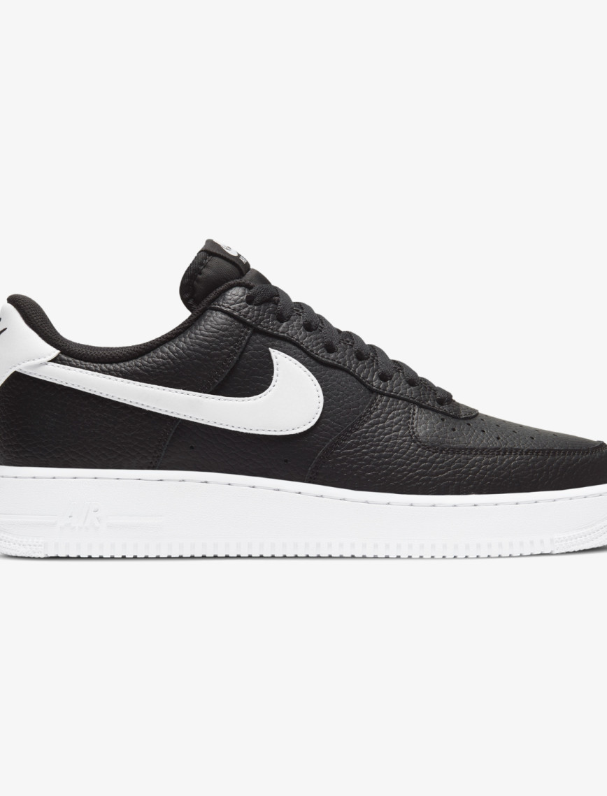 Nike Air Force 1 '07 Erkek Beyaz Spor Ayakkabı Nike Air Force 1 '07 Erkek Beyaz Spor Ayakkabı
