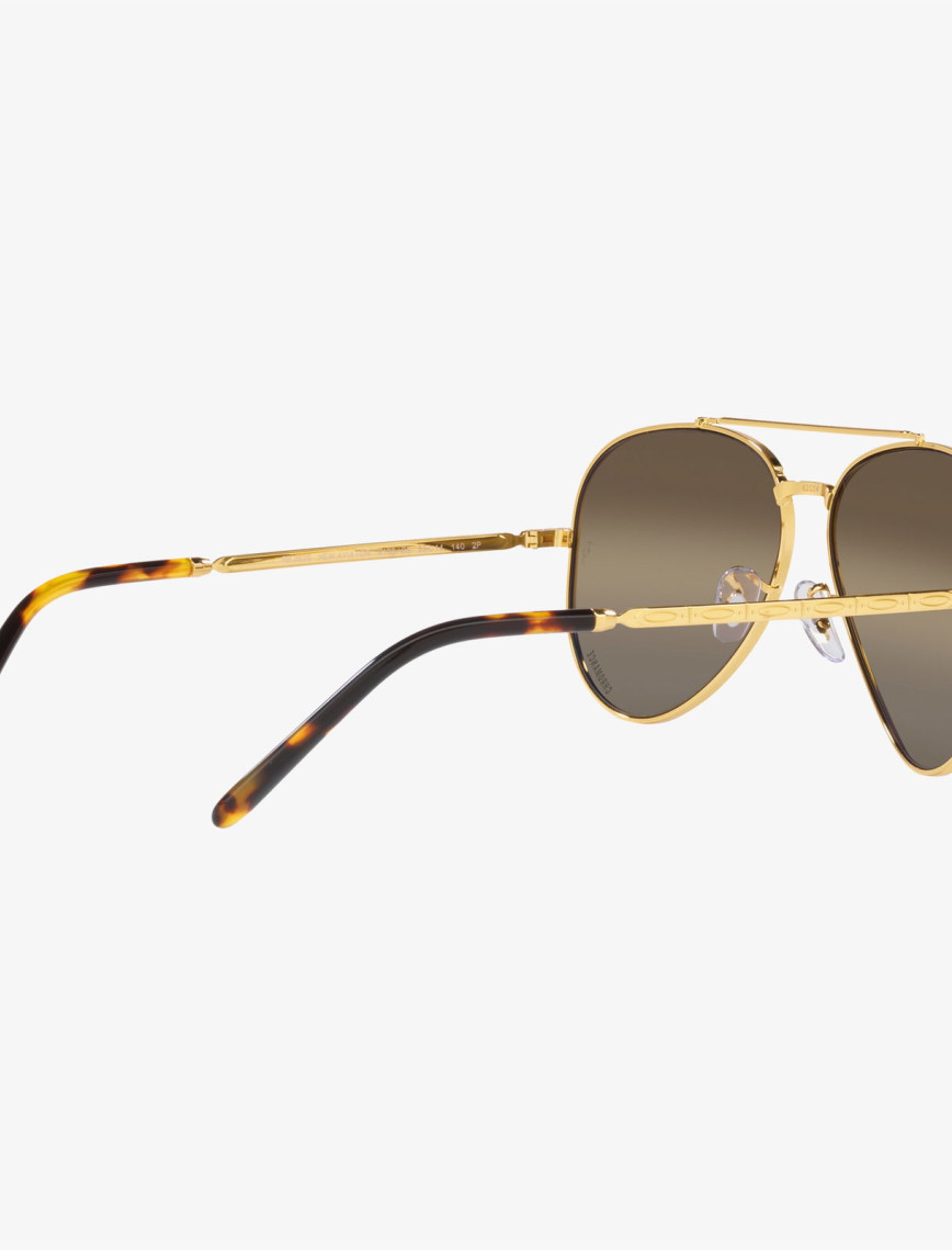 Ray-Ban New Aviator Unisex Altın Rengi Güneş Gözlüğü Ray-Ban New Aviator Unisex Altın Rengi Güneş Gözlüğü
