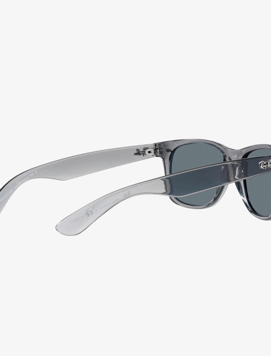 Ray-Ban New Wyfarer Erkek Gri Güneş Gözlüğü Ray-Ban New Wyfarer Erkek Gri Güneş Gözlüğü