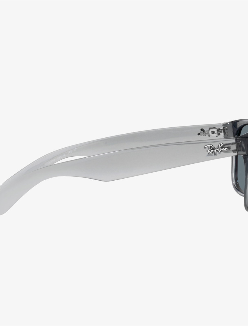 Ray-Ban New Wyfarer Erkek Gri Güneş Gözlüğü Ray-Ban New Wyfarer Erkek Gri Güneş Gözlüğü