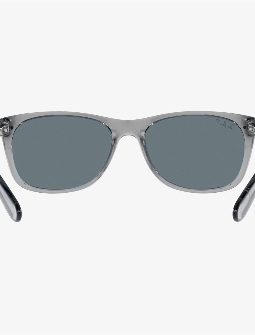 Ray-Ban New Wyfarer Erkek Gri Güneş Gözlüğü Ray-Ban New Wyfarer Erkek Gri Güneş Gözlüğü