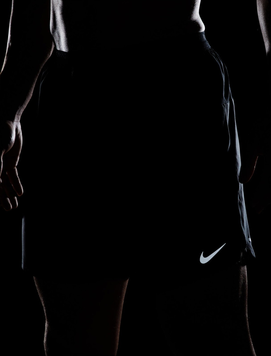 Nike Dri-FIT Stride 7 İnç Bf Erkek Siyah Şort Nike Dri-FIT Stride 7 İnç Bf Erkek Siyah Şort