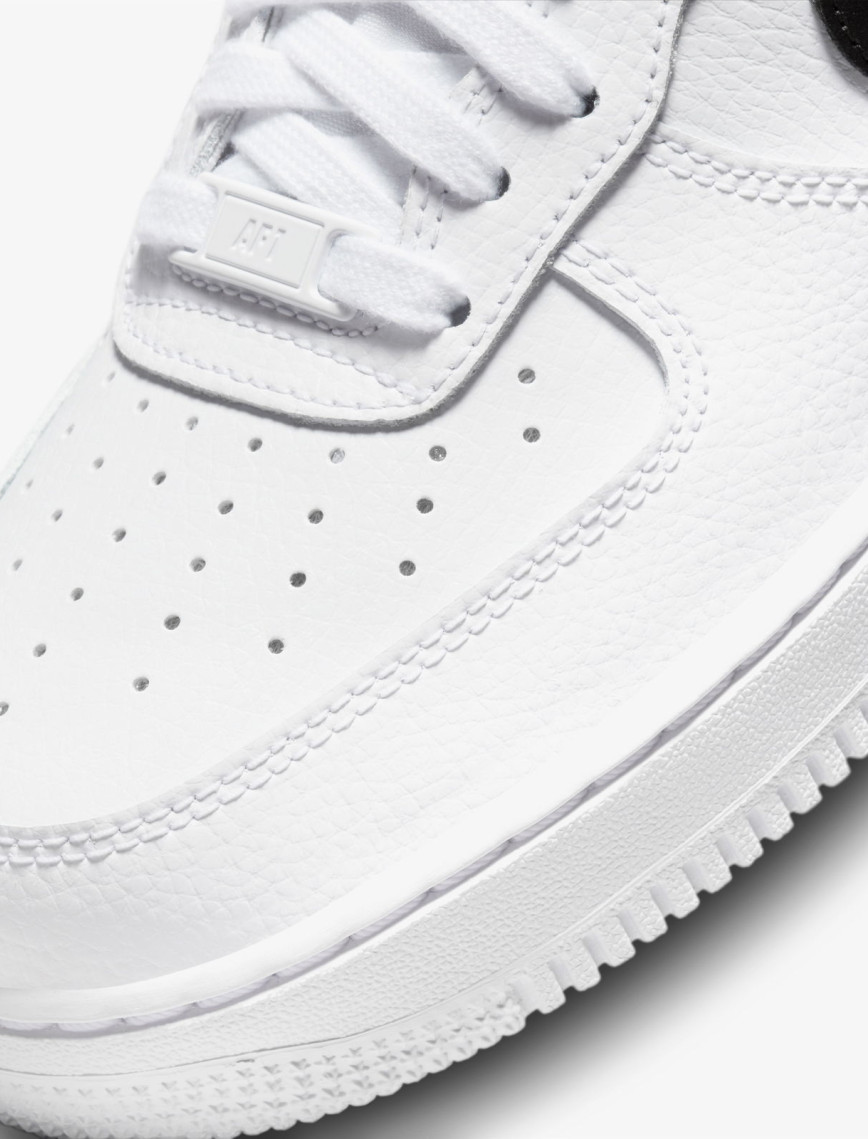 Nike Air Force 1 '07 Kadın Beyaz Spor Ayakkabı Nike Air Force 1 '07 Kadın Beyaz Spor Ayakkabı