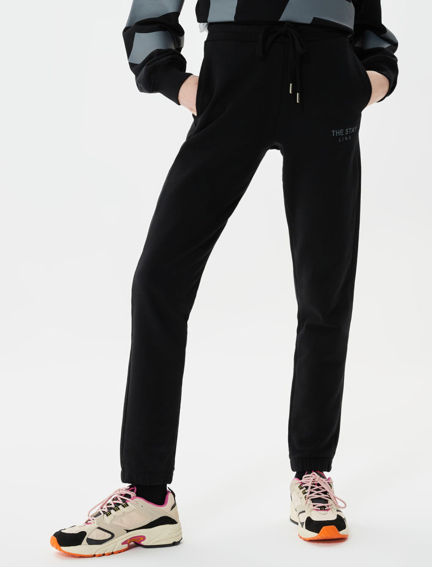 The Stay Line Veerlie Kadın Siyah Eşofman Altı The Stay Line Veerlie Kadın Siyah Eşofman Altı