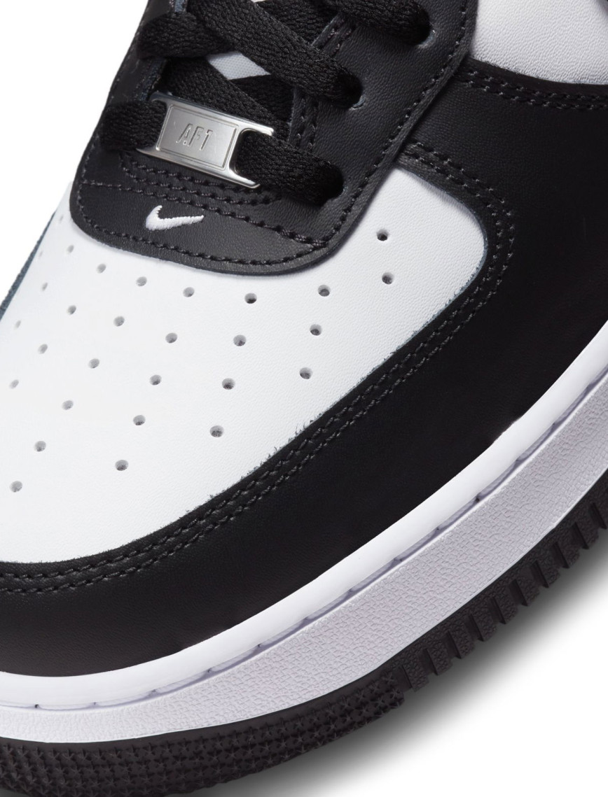 Nike Air Force 1 '07 Erkek Siyah Spor Ayakkabı Nike Air Force 1 '07 Erkek Siyah Spor Ayakkabı