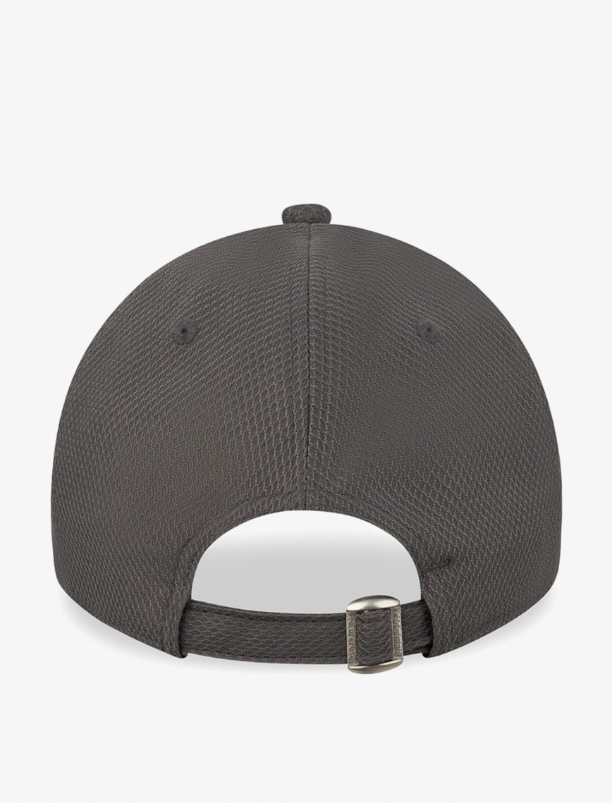 New Era Diamond 9Forty Neyyan Unisex Gri Şapka New Era Diamond 9Forty Neyyan Unisex Gri Şapka