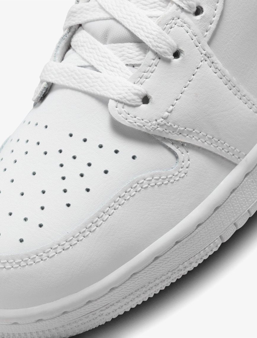 Jordan Air 1 Mid Genç Çocuk Beyaz Spor Ayakkabı Jordan Air 1 Mid Genç Çocuk Beyaz Spor Ayakkabı