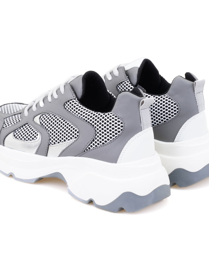 Kadın Gri Spor Ayakkabı Kadın Gri Spor Ayakkabı