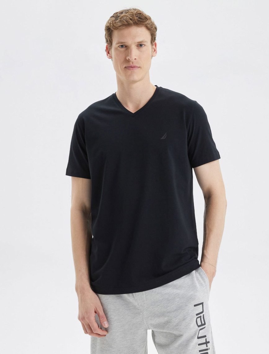 Nautica Erkek Beyaz Standart Fit T-Shirt Nautica Erkek Beyaz Standart Fit T-Shirt