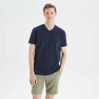 Nautica Erkek Lacivert Standart Fit T-Shirt Nautica Erkek Lacivert Standart Fit T-Shirt