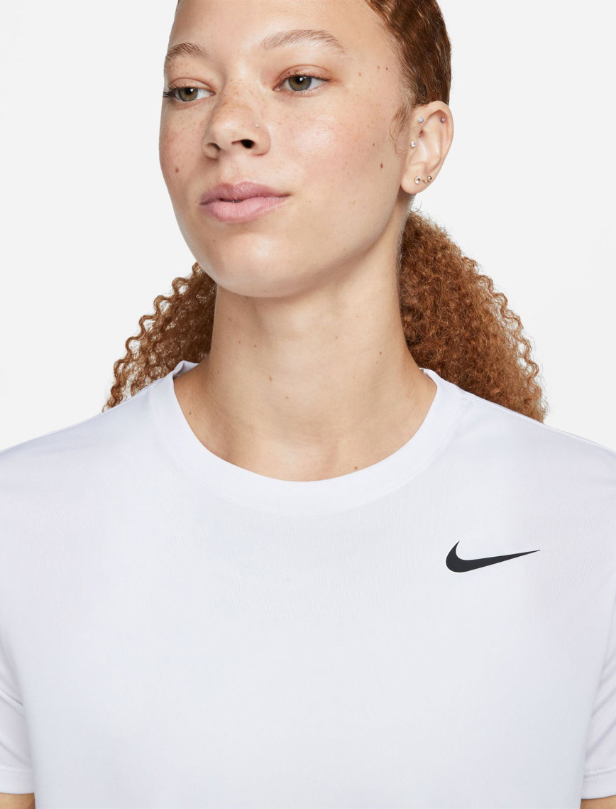 Nike Dri-Fit Kadın Beyaz T-Shirt Nike Dri-Fit Kadın Beyaz T-Shirt