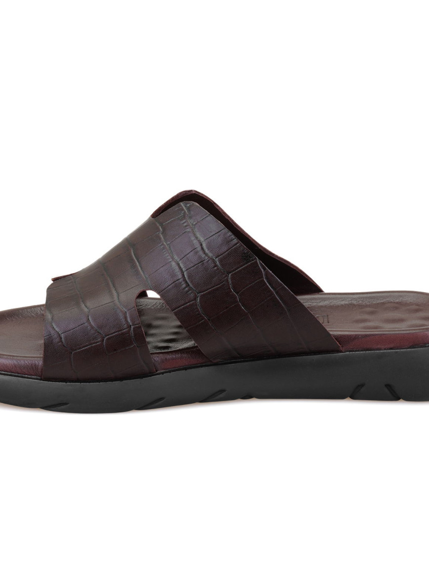 Fabiola Kahve Erkek Kroko Baskılı Deri Terlik Fabiola Kahve Erkek Kroko Baskılı Deri Terlik