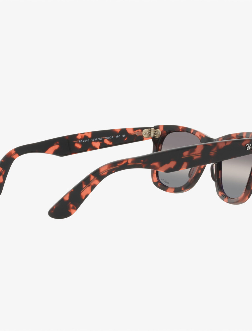 RAY-BAN Wayfarer Original
Unisex Kahverengi Güneş Gözlüğü RAY-BAN Wayfarer Original
Unisex Kahverengi Güneş Gözlüğü