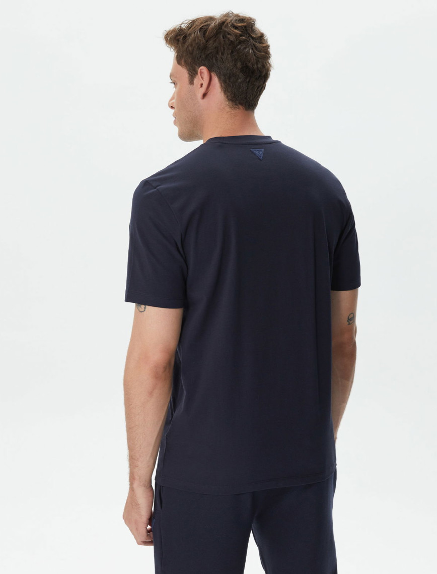 Guess Alphy Mid Organicetch 180 Erkek Lacivert T-Shirt Guess Alphy Mid Organicetch 180 Erkek Lacivert T-Shirt