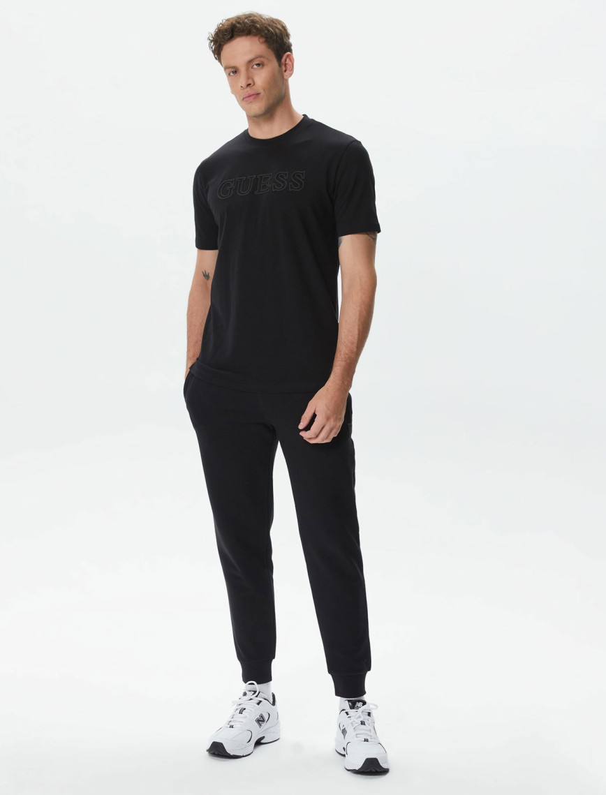 Guess Alphy Mid Organic Stretch Jersey 180 Erkek Siyah T-Shirt Guess Alphy Mid Organic Stretch Jersey 180 Erkek Siyah T-Shirt