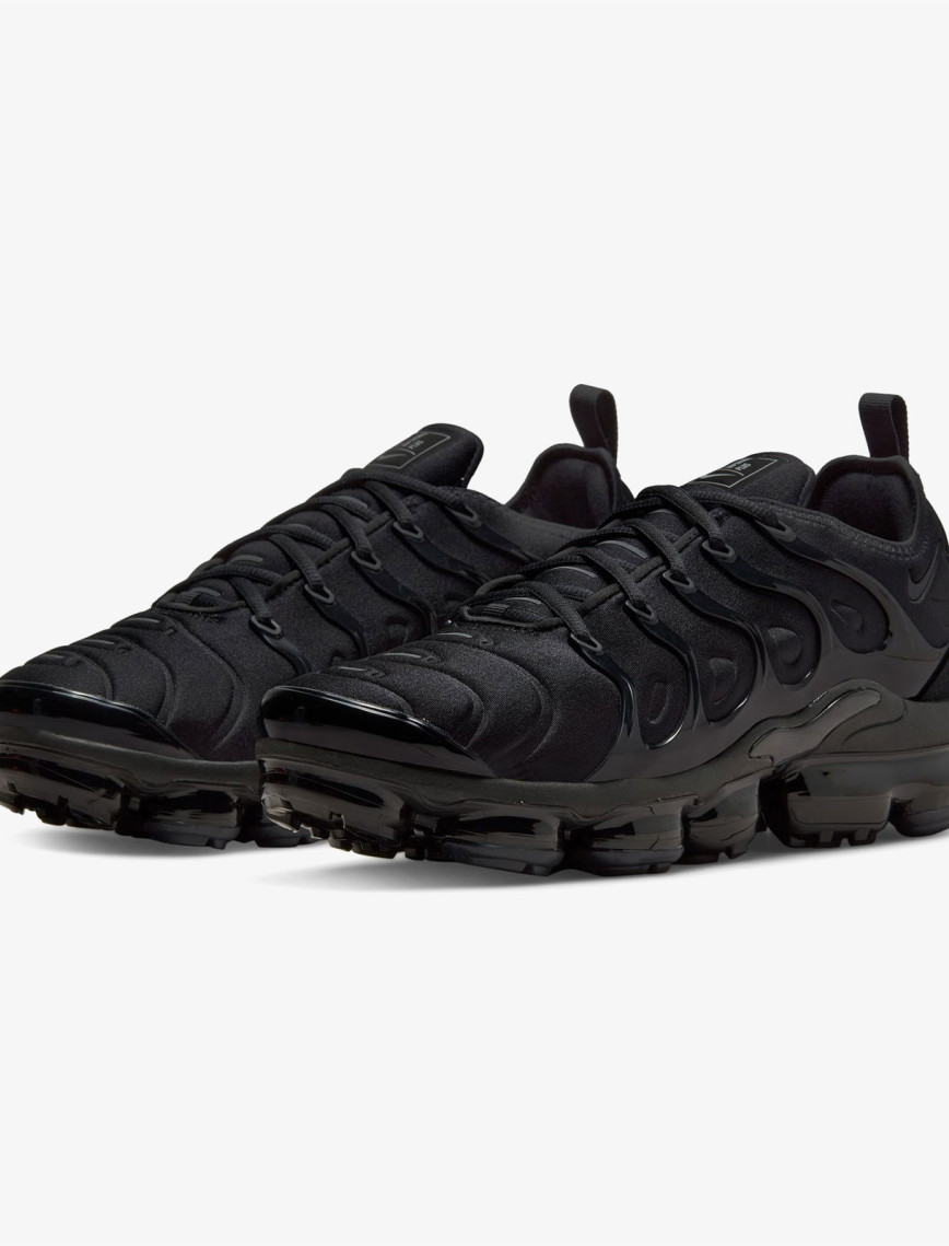 Nike Air Vapormax Plus Erkek Siyah Spor Ayakkabı Nike Air Vapormax Plus Erkek Siyah Spor Ayakkabı