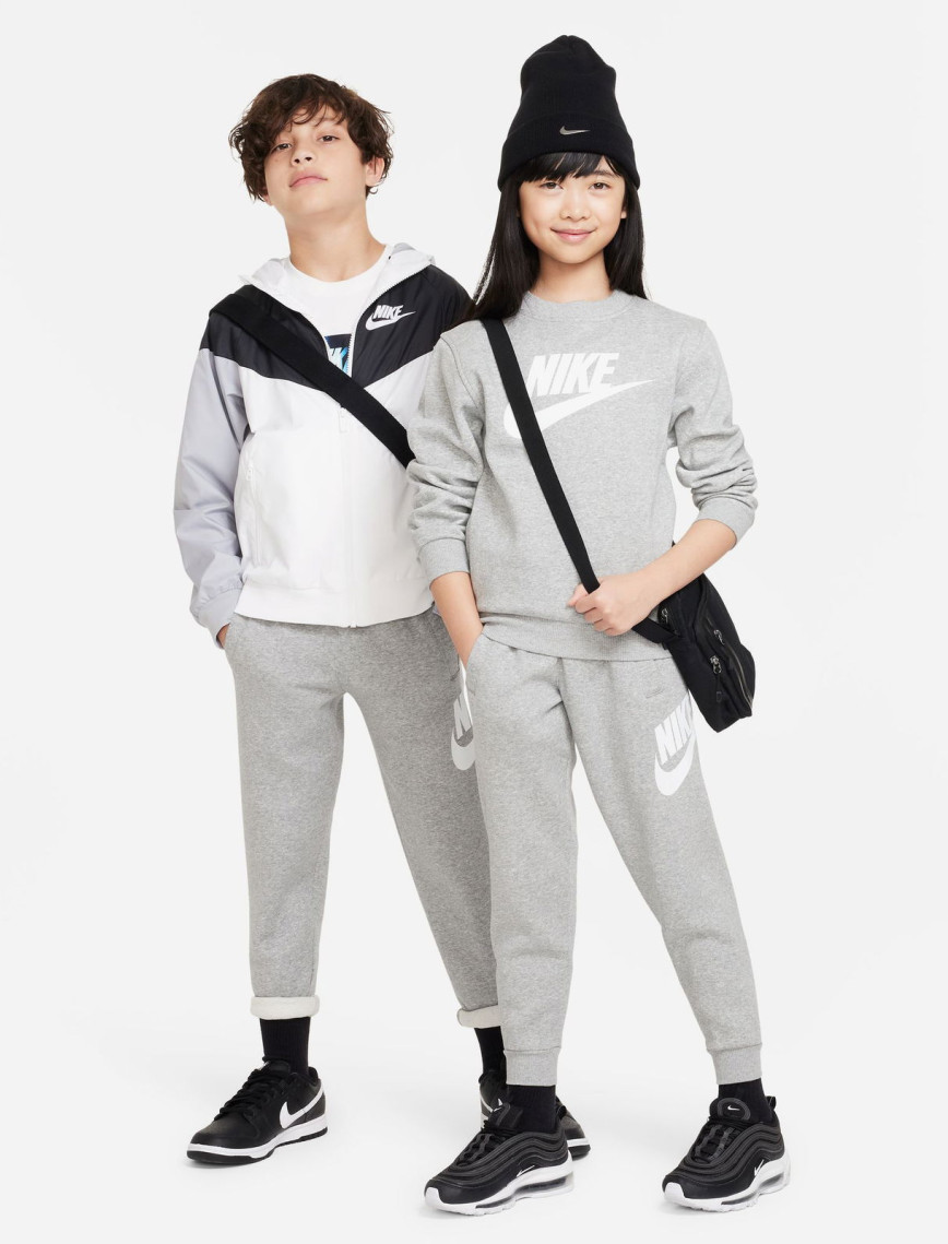 Nike Sportswear Club Fleece Çocuk Siyah Eşofman Altı Nike Sportswear Club Fleece Çocuk Siyah Eşofman Altı