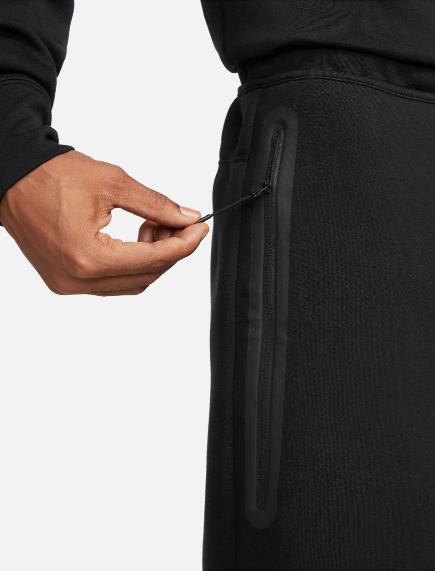 Nike Tech Fleece Erkek Siyah Şort Nike Tech Fleece Erkek Siyah Şort