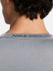 Nike Pro Dri-FIT Top Erkek Gri Uzun Kollu T-Shirt Nike Pro Dri-FIT Top Erkek Gri Uzun Kollu T-Shirt