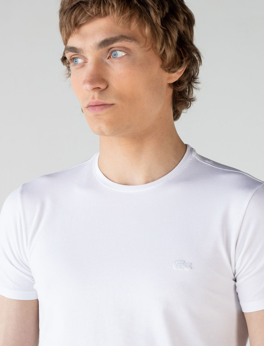 Lacoste Erkek Slim Fit Bisiklet Yaka Beyaz T-Shirt Lacoste Erkek Slim Fit Bisiklet Yaka Beyaz T-Shirt