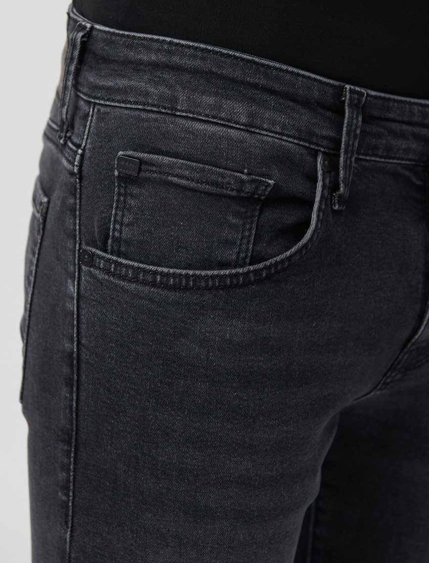 Mavi Kvnç Urban Black Gri 90S Jean Pantolon 001070-34804 Mavi Kvnç Urban Black Gri 90S Jean Pantolon 001070-34804