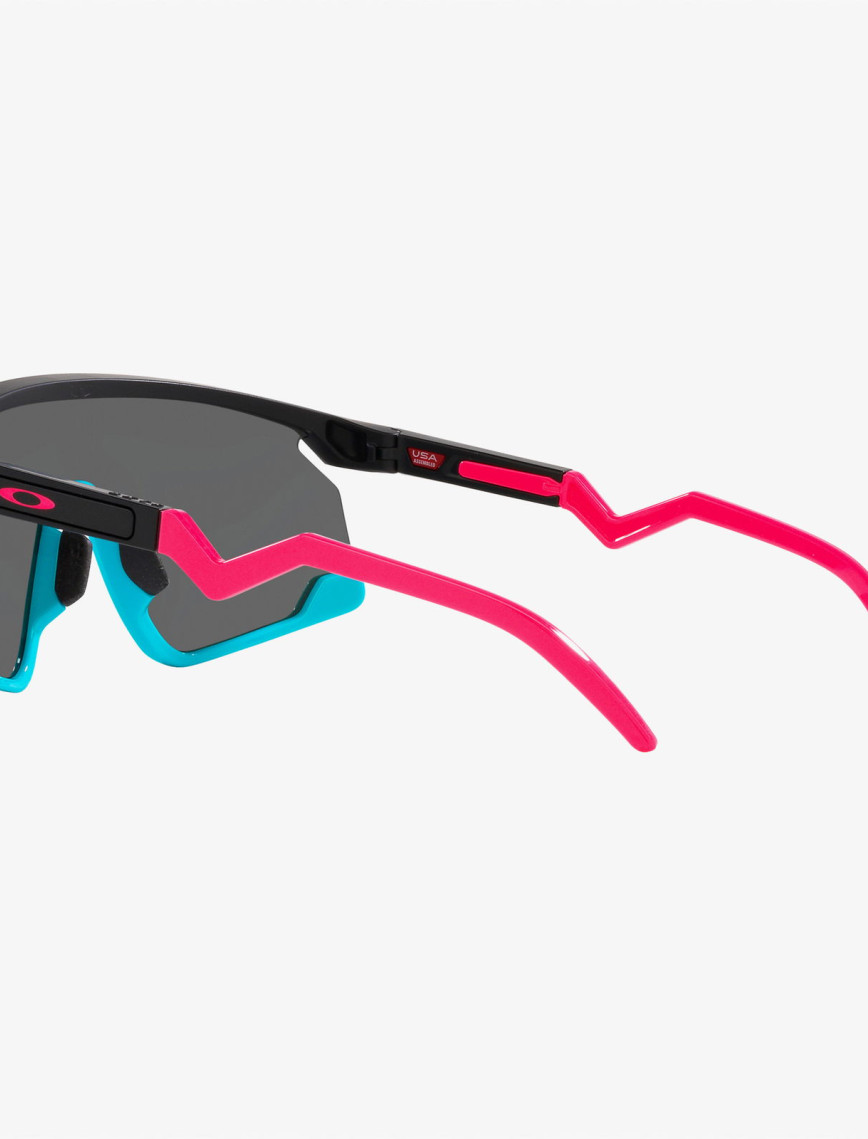 OAKLEY 0Ve2225 Unisex Siyah Güneş Gözlüğü OAKLEY 0Ve2225 Unisex Siyah Güneş Gözlüğü