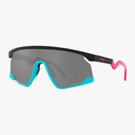 OAKLEY 0Ve2225 Unisex Siyah Güneş Gözlüğü OAKLEY 0Ve2225 Unisex Siyah Güneş Gözlüğü