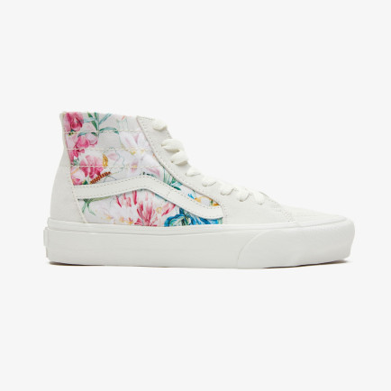 Vans Sk8-Hi Tapered Kadın Renkli Sneaker Vans Sk8-Hi Tapered Kadın Renkli Sneaker