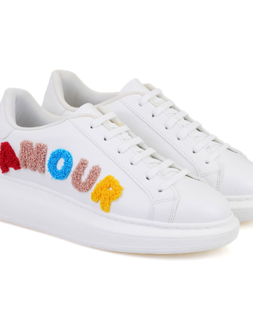 Kadın Beyaz Spor Ayakkabı Kadın Beyaz Spor Ayakkabı