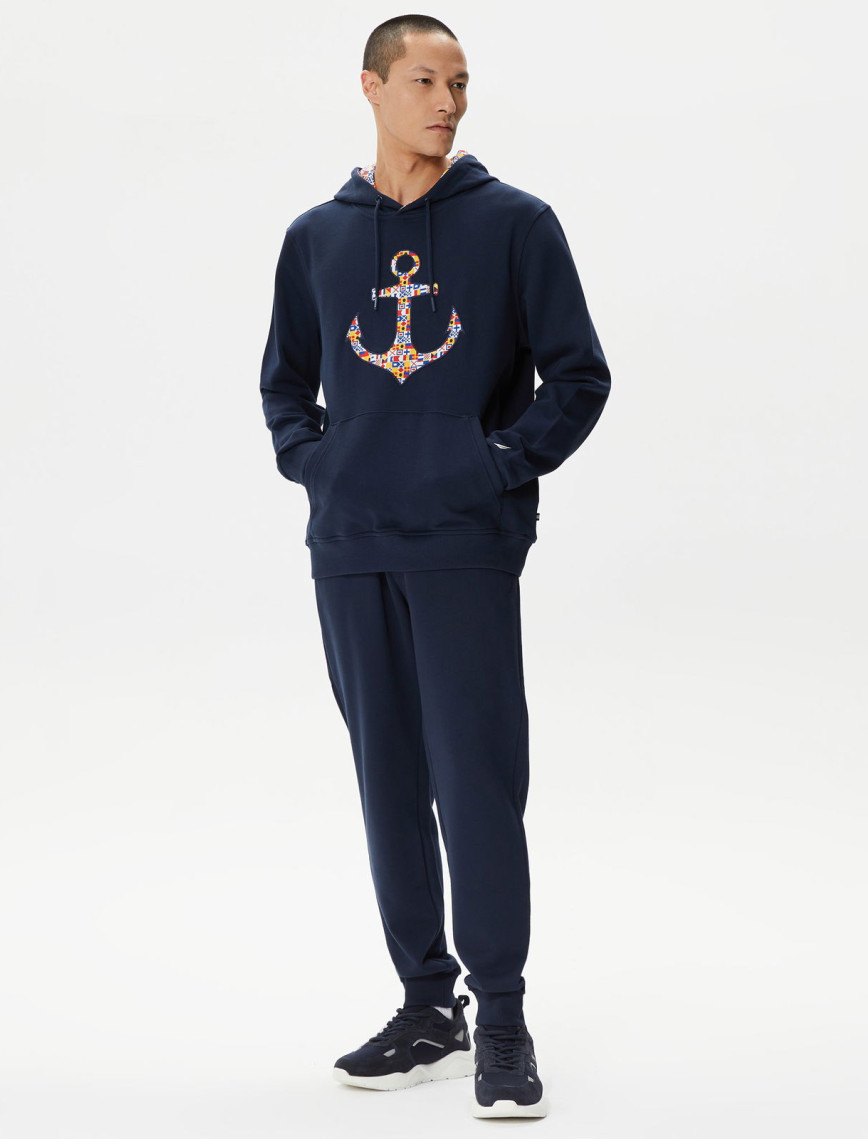 Nautica Erkek Lacivert Standart Fit Kapüşonlu Sweatshirt Nautica Erkek Lacivert Standart Fit Kapüşonlu Sweatshirt