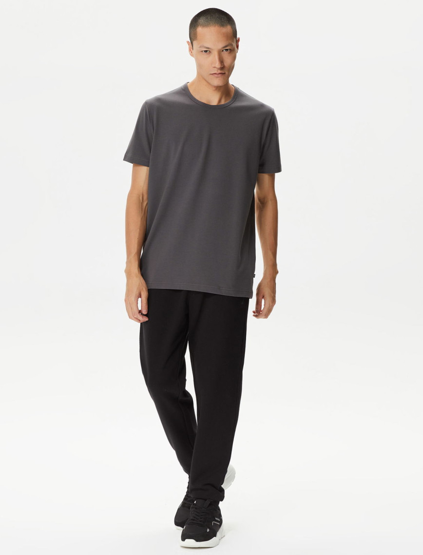 Nautica Erkek Gri Standart Fit T-Shirt Nautica Erkek Gri Standart Fit T-Shirt