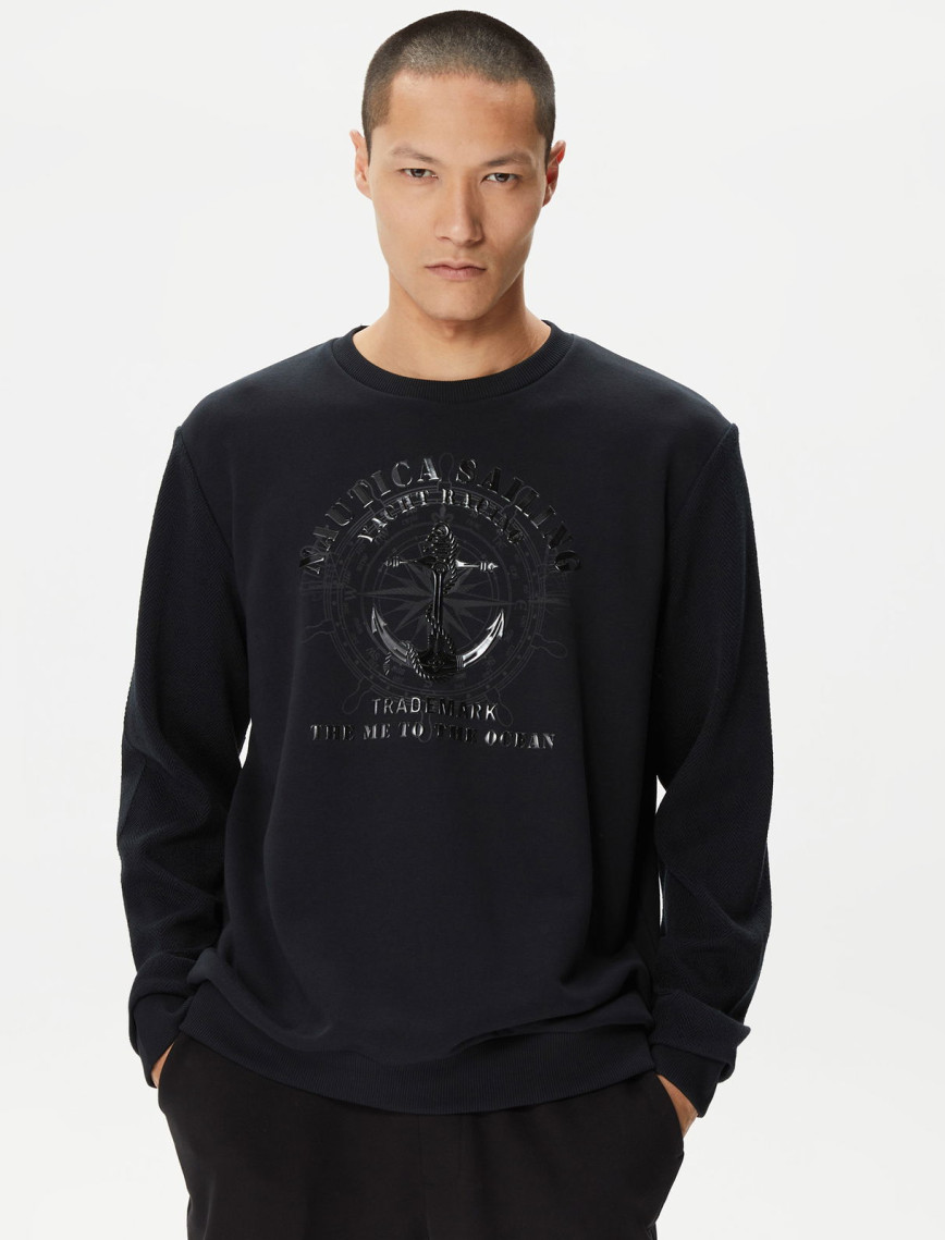 Nautica Erkek Beyaz Standart Fit Sweatshirt Nautica Erkek Beyaz Standart Fit Sweatshirt