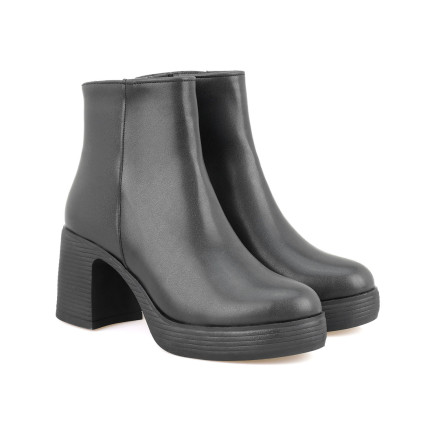 Kadın Siyah Topuklu Bot Kadın Siyah Topuklu Bot