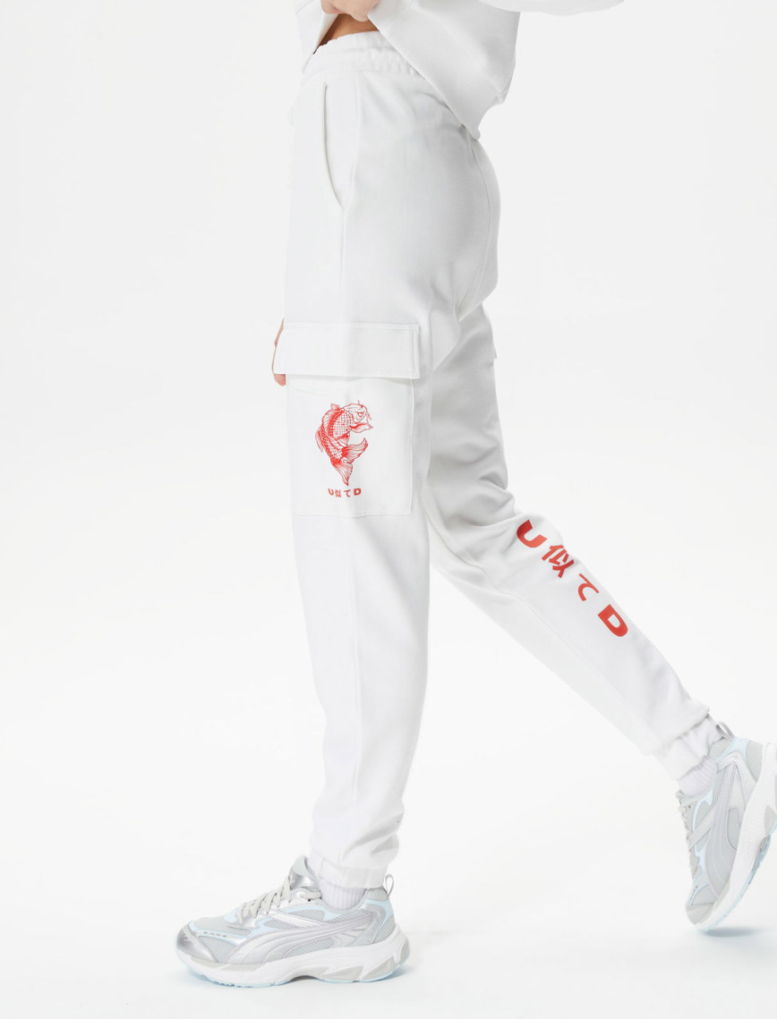 UNITED4 Jpn Kadın Beyaz Eşofman Altı UNITED4 Jpn Kadın Beyaz Eşofman Altı