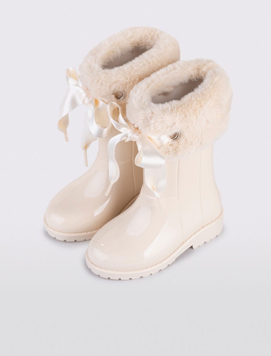 Igor Campera Charol Soft Çocuk Krem Yağmur Çizmesi Igor Campera Charol Soft Çocuk Krem Yağmur Çizmesi