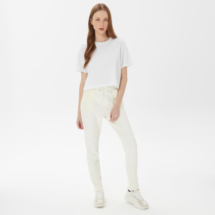 UNITED4 Classic Kadın Beyaz Eşofman Altı UNITED4 Classic Kadın Beyaz Eşofman Altı