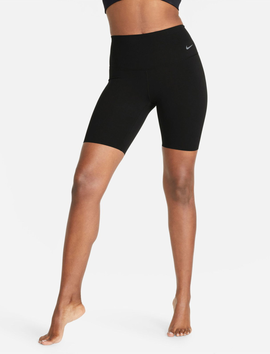 Nike Dri-FIT Zenvy High Rise 8 İnç Kadın Siyah Şort Nike Dri-FIT Zenvy High Rise 8 İnç Kadın Siyah Şort