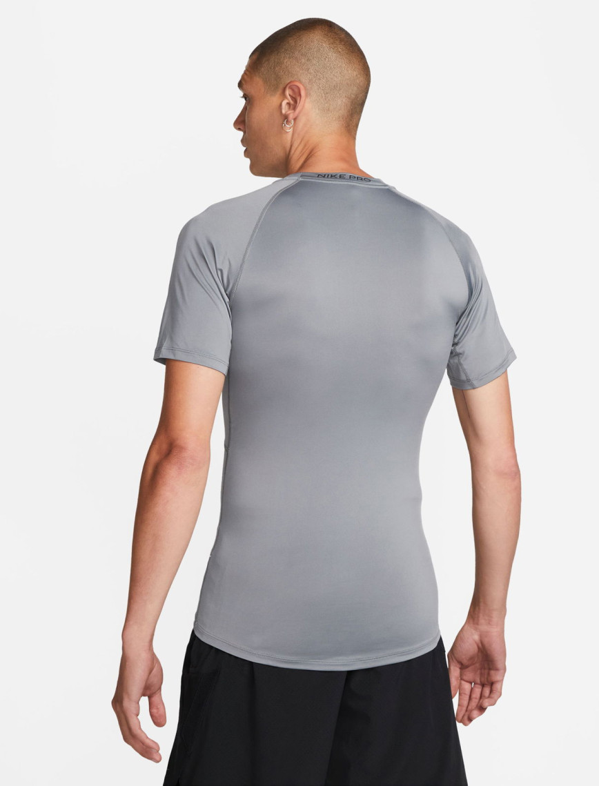 Nike Pro Dri-FIT Erkek Gri T-Shirt Nike Pro Dri-FIT Erkek Gri T-Shirt