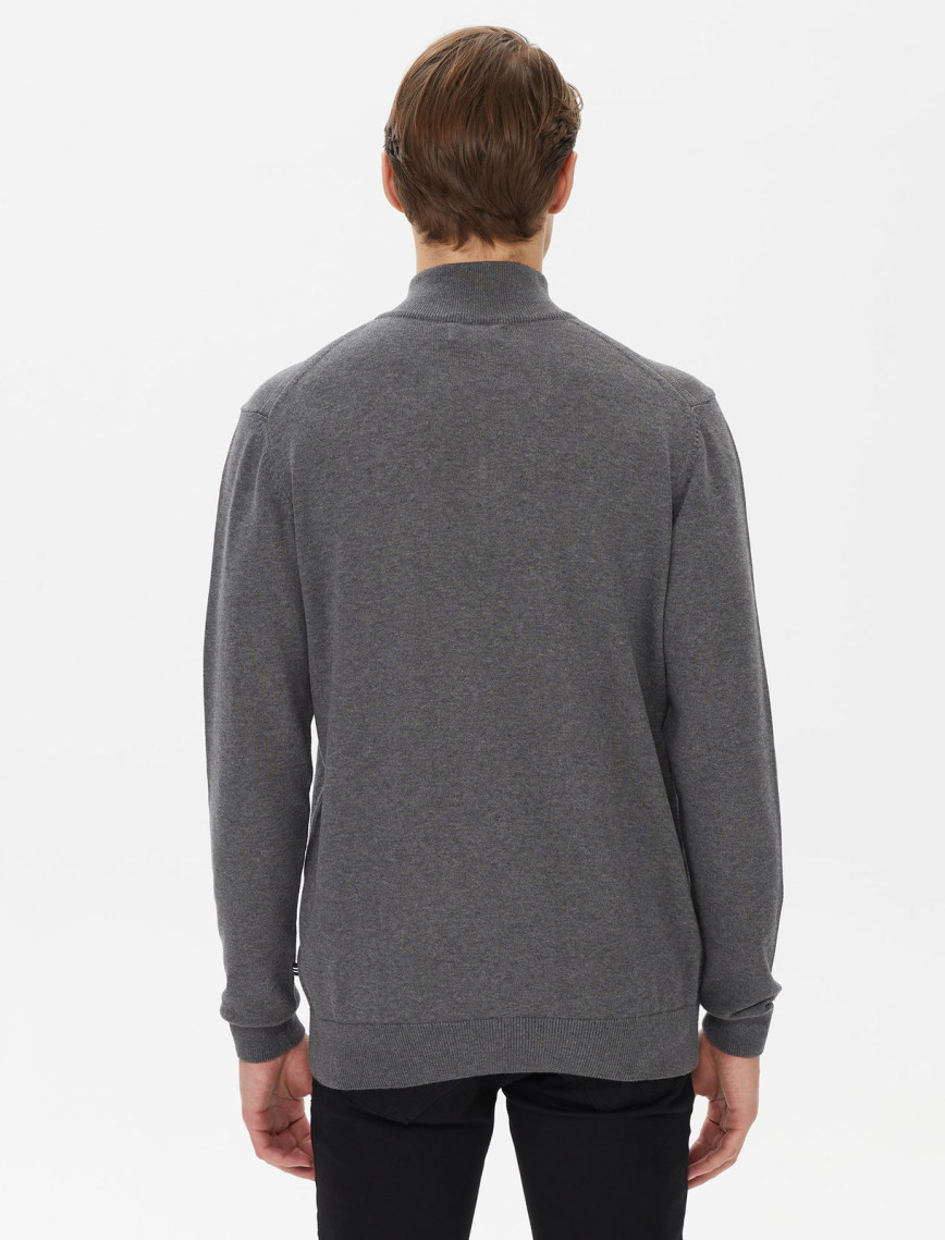 Nautica Erkek Gri Standart Fit Dik Yakalı Triko Nautica Erkek Gri Standart Fit Dik Yakalı Triko