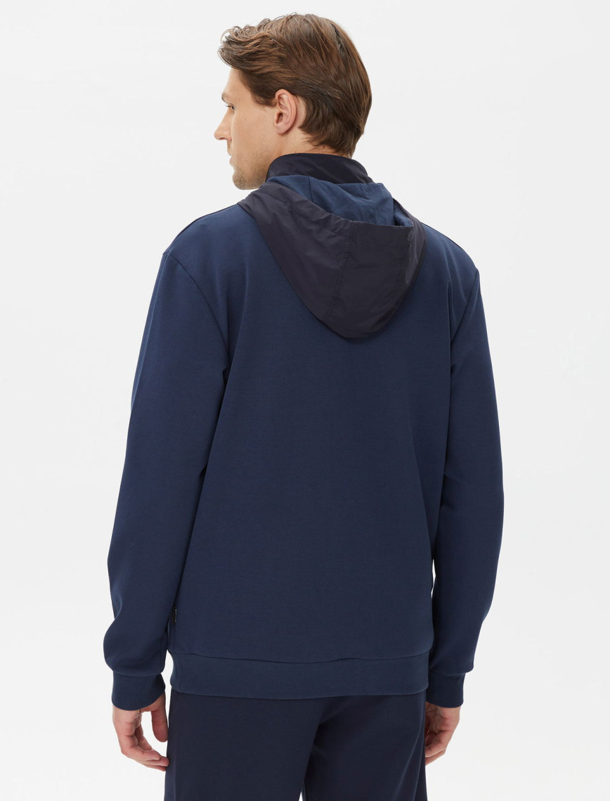 Nautica Erkek Lacivert Standart Fit Sweatshirt Nautica Erkek Lacivert Standart Fit Sweatshirt