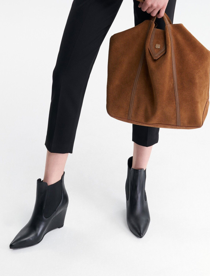 Azalea Siyah Kadın Lastikli Topuklu Deri Bot Azalea Siyah Kadın Lastikli Topuklu Deri Bot