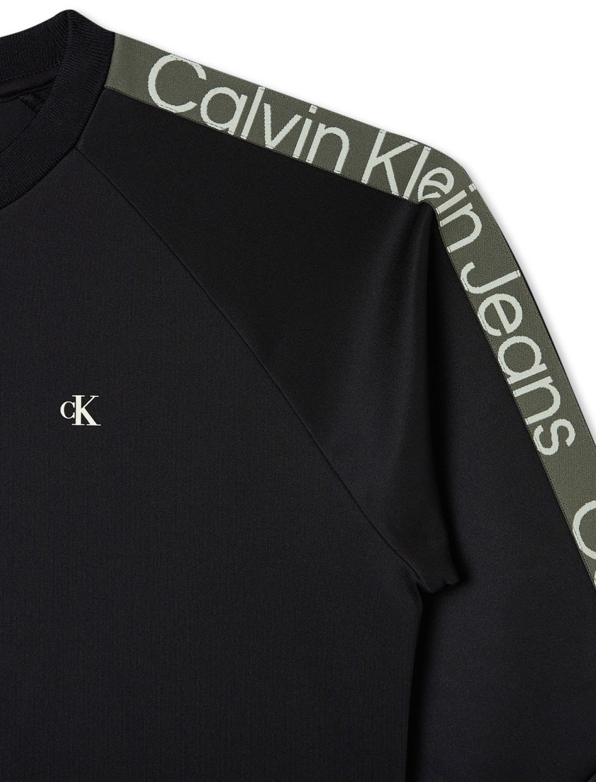 Calvin Klein Jeans Tape Crewneck Set Çocuk Siyah Sweatshirt Calvin Klein Jeans Tape Crewneck Set Çocuk Siyah Sweatshirt